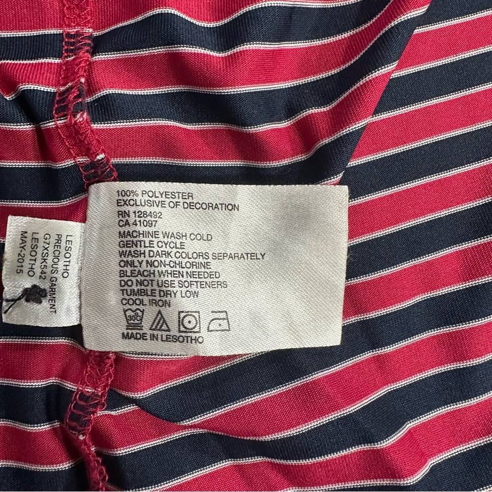 Greg Norman Play Dry Polo Shirt Mens Large Red Striped Shark Logo Golf - Picture 5 of 6